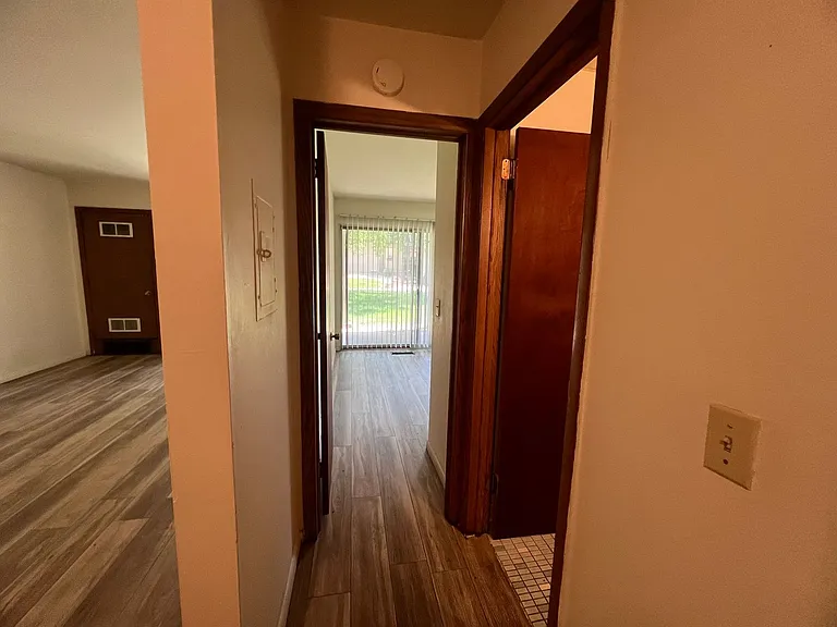Orchard Hills Apartments — Photo 25