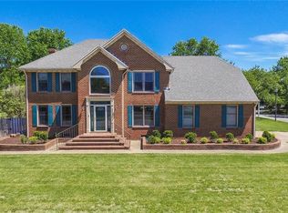 5324 Meadowside Dr, Virginia Beach, VA 23455