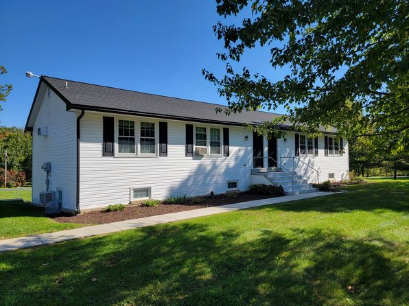 707 Webster Hill Rd #D