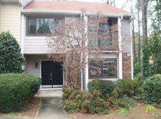71 Prospect Pl NE, Sandy Springs, GA 30328