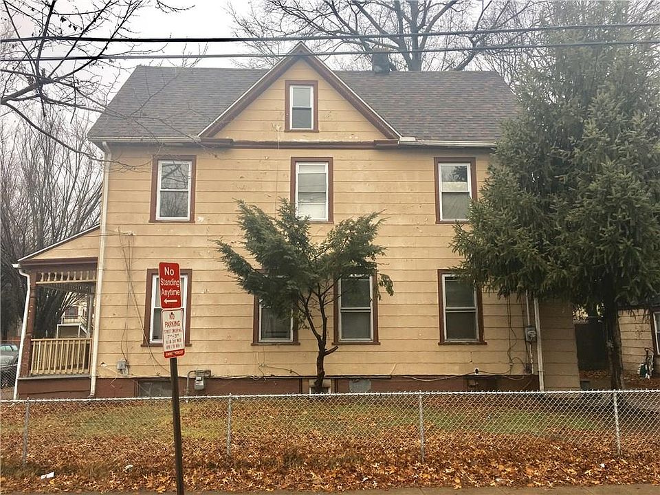 2nd image of 113 Read St