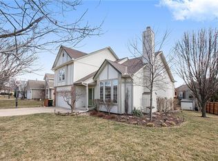 5733 McCormick Dr, Shawnee, KS 66226