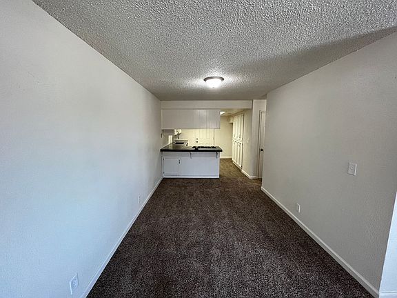 4th image of 1835 W Whitendale Ave Unit 1835