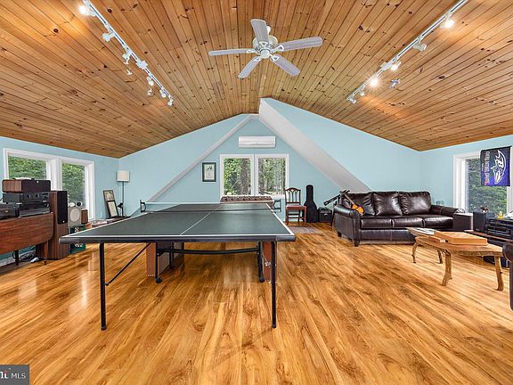5th image of 24050 Macs Ln