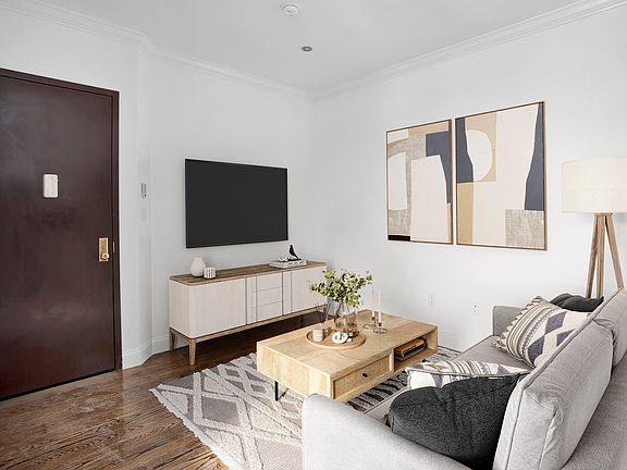 3rd image of 93 Madison St APT 4B