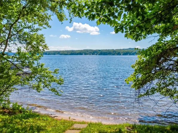 618 Shore Drive, Laconia, NH 03246