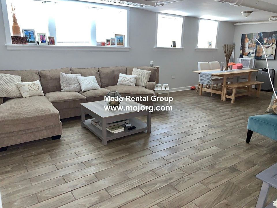 1st image of 2459 W Wilson Ave #G