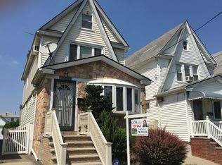 14735 22nd Ave, Whitestone, NY 11357
