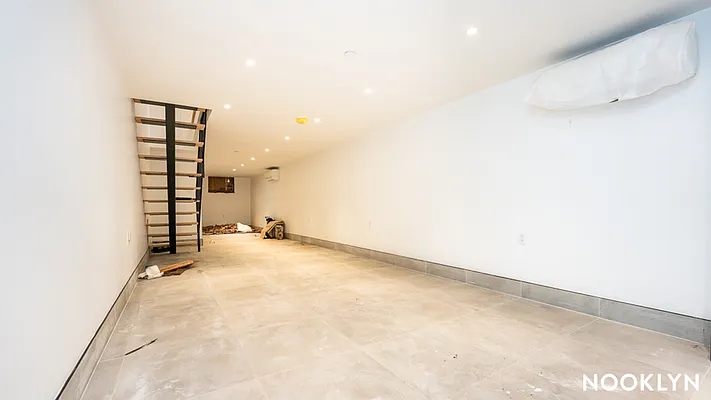 Rented by Nooklyn NYC LLC | media 8