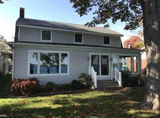 7237 1st St, Marine City, MI 48039