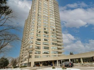 6 Willow St #1602, Waterloo, ON N2J4S3