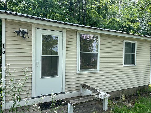 2nd image of 120 Calm Cove Cir