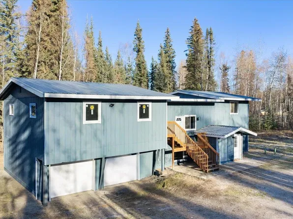 3876 Lyle Ave, North Pole, AK 99705