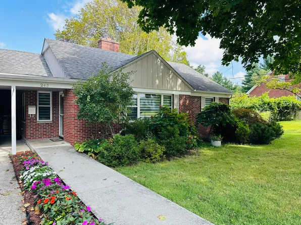 243 Court St, Lewisburg, WV 24901