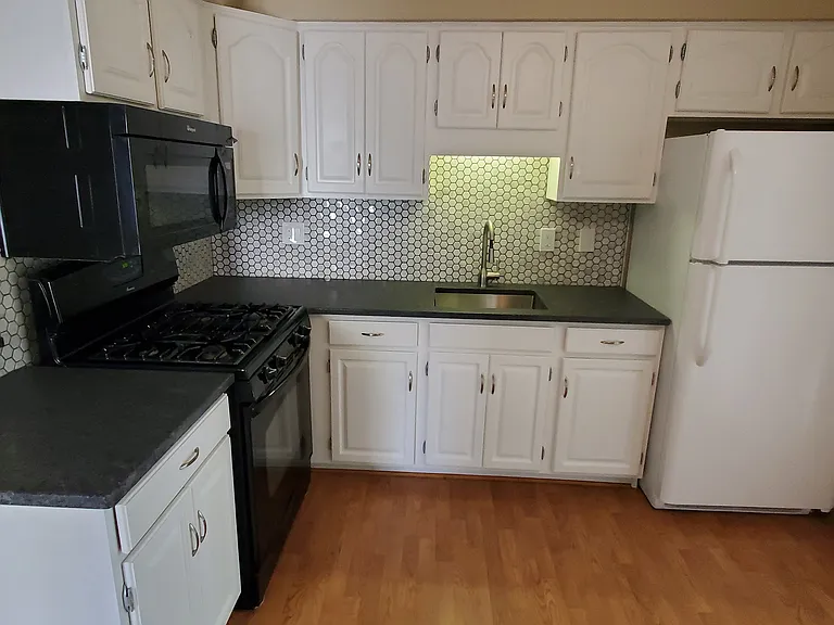 736 Glenwyth Rd — Photo 12