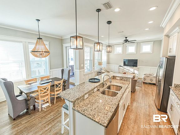 5th image of 1796 W Beach Blvd #L