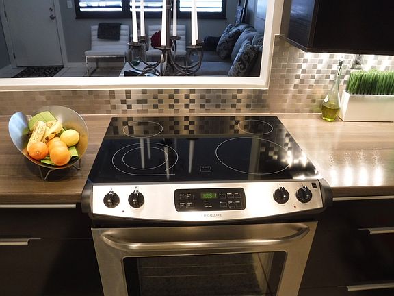 5th image of 1901 N Andrews Ave APT 122
