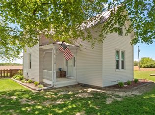 2056 Charles Young Rd, Dupo, IL 62239