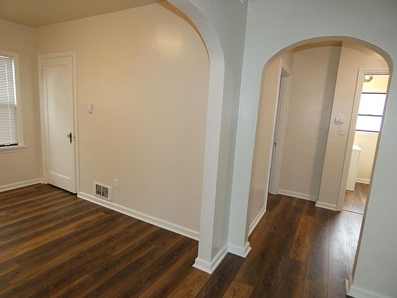 5th image of 108-122 W 5th St #B