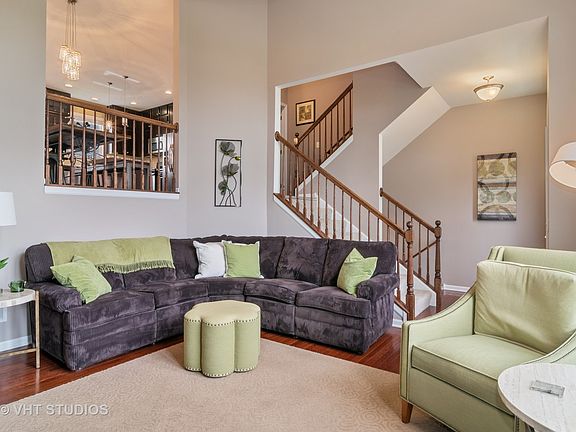 4th image of 226 Bennett Dr