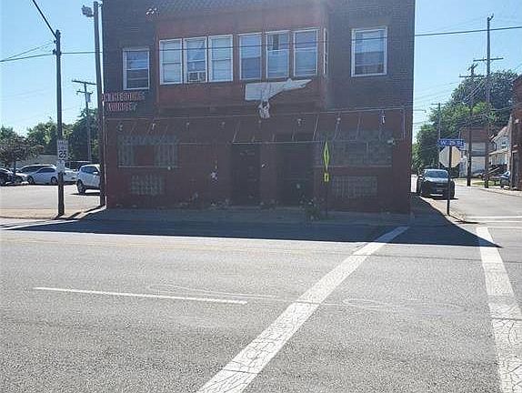 2nd image of 3196 W 25th St #A
