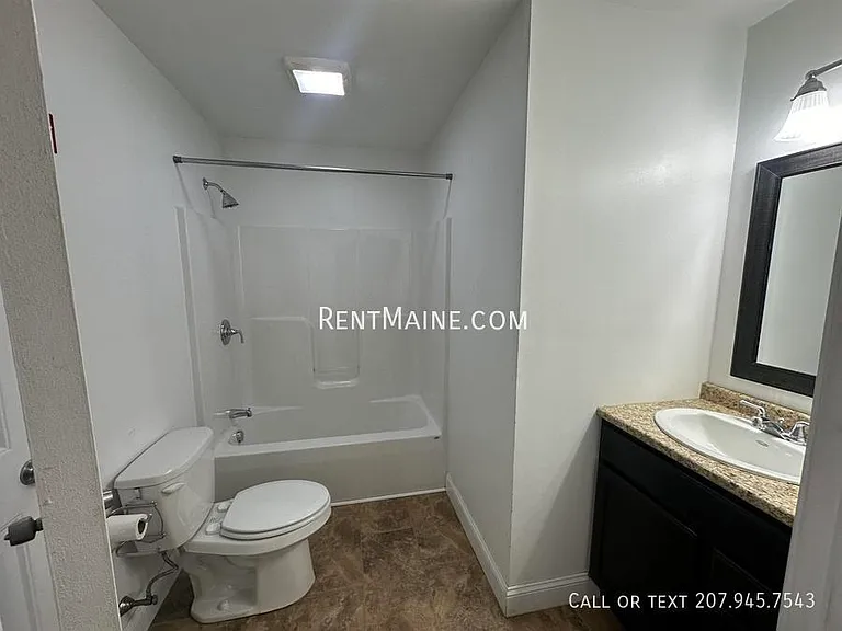 37 Basketball Ct — Photo 14