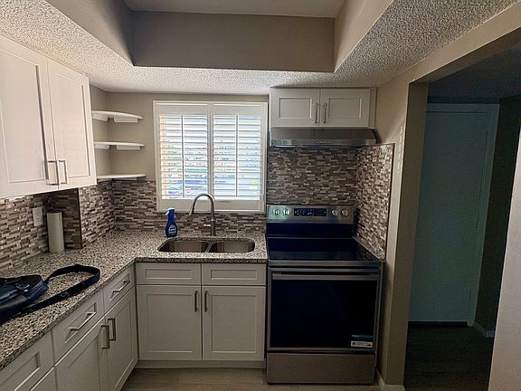 5th image of 4049 Lake Bayshore Dr #C209