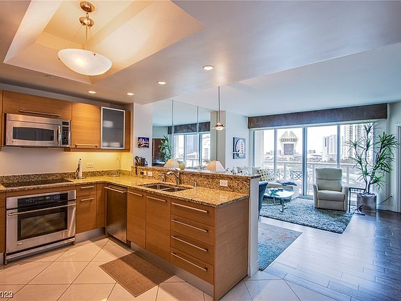 3rd image of 222 Karen Ave Unit 803