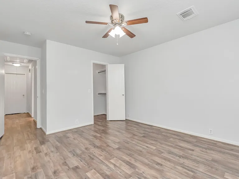 19762 Twin Canyon Ct — Photo 26
