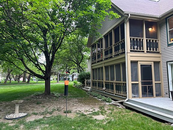 4th image of 1237 Thomas Dr Unit 1237
