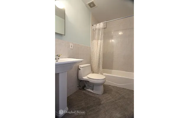 Rented by Douglas Elliman | media 7