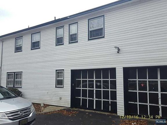 2nd image of 333 Bloomfield Ave