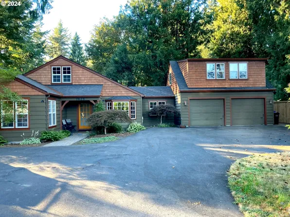 7625 SW Canyon Ln, Portland, OR 97225