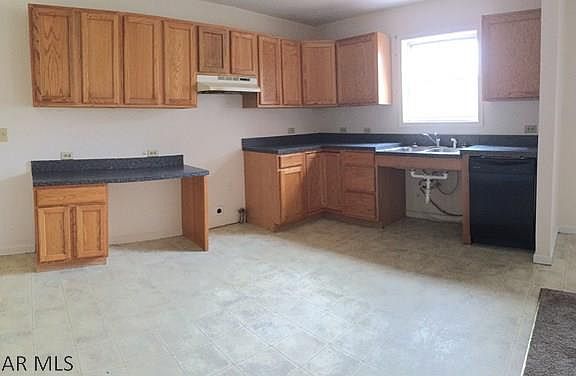 3rd image of 314 N 6th St