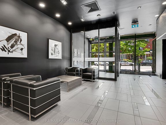 4th image of 224 Lyon St N #1104