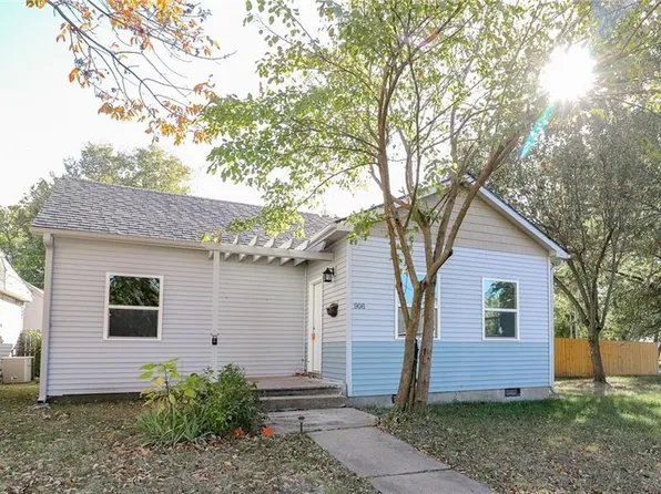 906 E 4th St, Sedalia, MO 65301