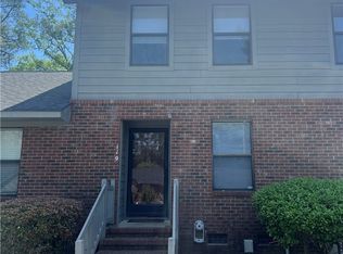 119 Villa Dr, Fayetteville, NC 28311