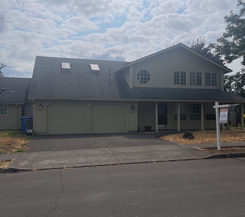 1st image of 16029 NE 15th St