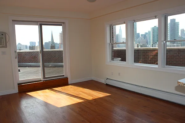 Rented by Doug McElhone LLC | media 2