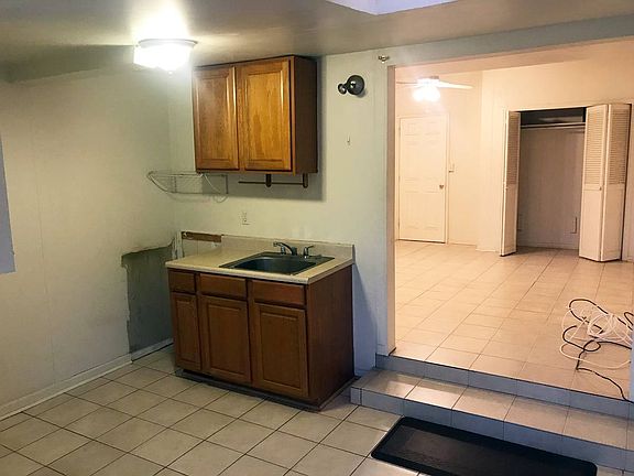 3rd image of 92-430 Akaula St #C