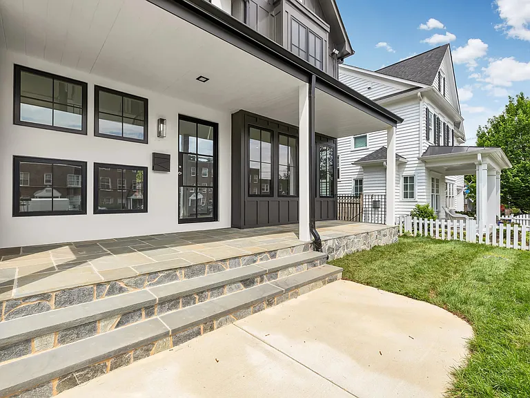 5015 Elm St — Photo 4