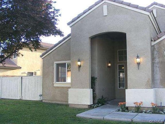 2nd image of 1674 Arenas Ln