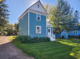 306 Newton Ave, Sault Sainte Marie, MI 49783