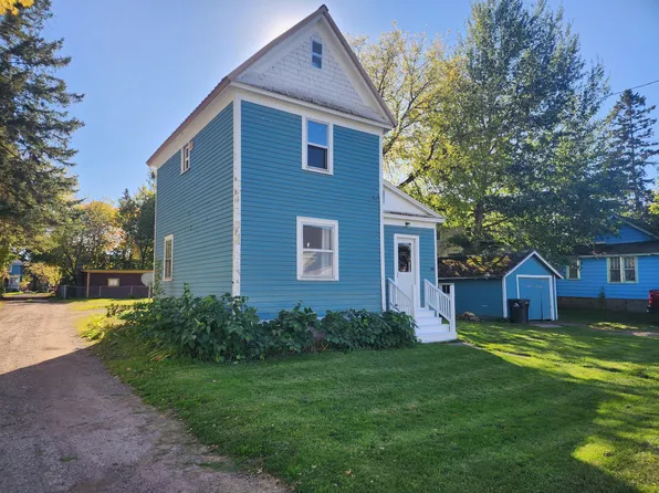 306 Newton Ave, Sault Sainte Marie, MI 49783