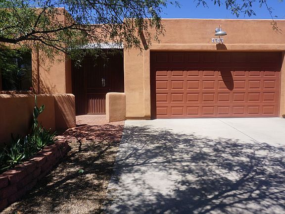 3rd image of 1717 N Baxter Dr