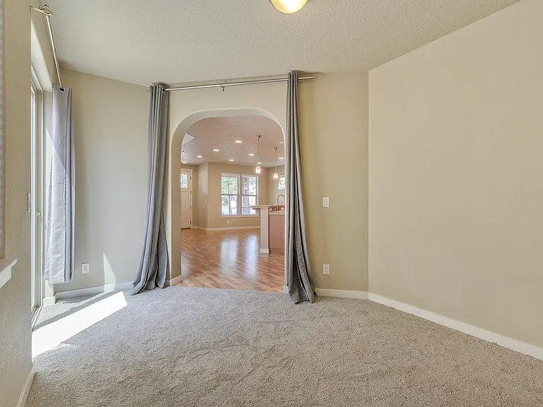 16928 SW 136th Ave — Photo 15