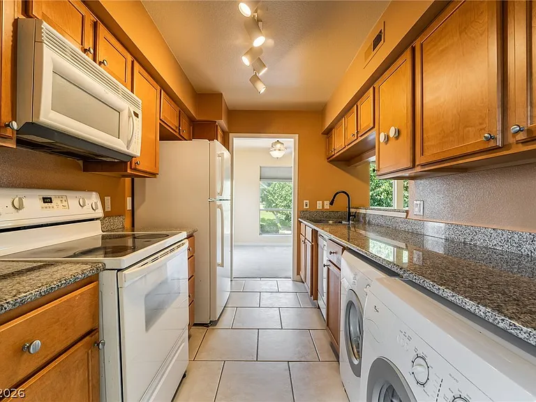 2843 Geary Pl #3102 — Photo 14