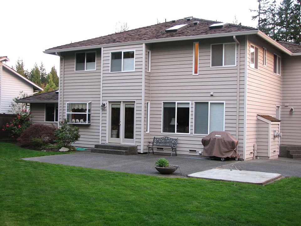 2nd image of 6409 154th St SE
