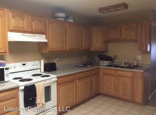120 E 6th St APT 3, Neillsville, WI 54456