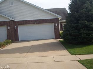 13 Grape Vine Ln, Bloomington, IL